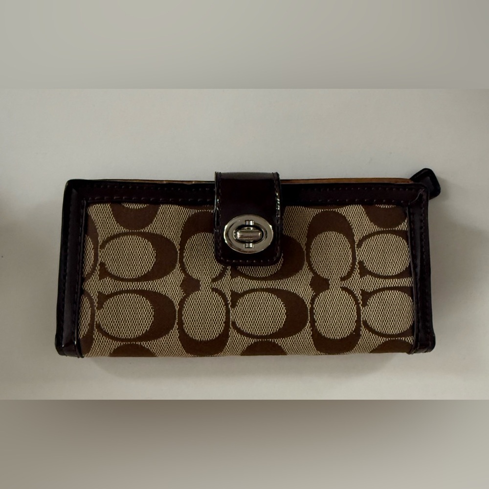 Vintage Coach Signature C Canvas Bifold Wallet